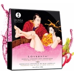 A luxurious bath in Shunga gel pearls - dragon fruit