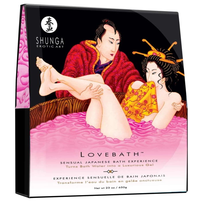A luxurious bath in Shunga gel pearls - dragon fruit
