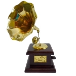 Grammophon-Figur im Retro-Stil