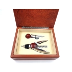 Exclusive wine set in a wooden box - 2 pieces