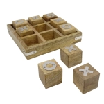 Tic-tac-toe - wooden blocks