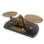 Retro kitchen scale