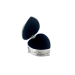 Silver metal box - heart