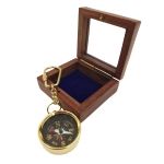 Brass compass keychain "Adventure Course - Your Life" in a wooden gift box