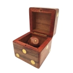 Game Dice in a Wooden Box - Elegance and Tradition in One!