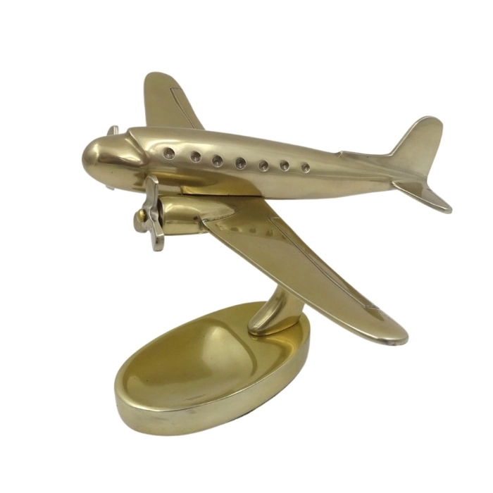 Metal model of a twin-engine plane XL