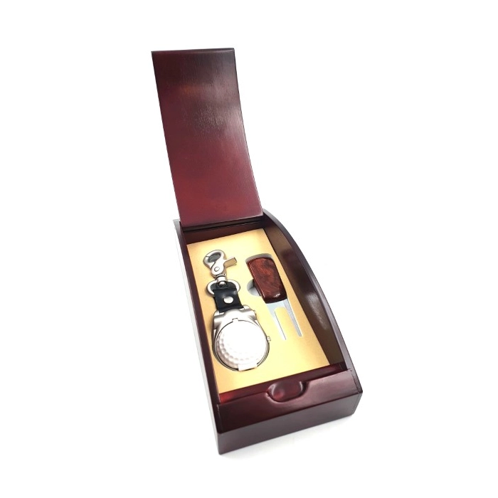 Gift set for a golfer