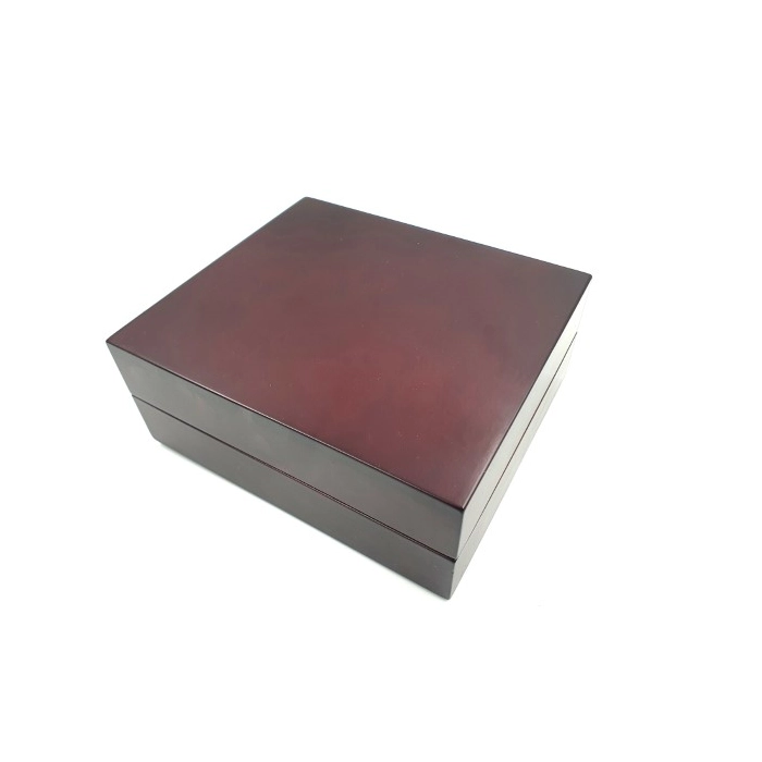 Wooden gift box