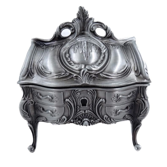 Silberne Metallschatulle