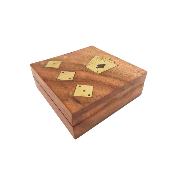 Cards and Dice in a Wooden Box - Elegance and Tradition in the Game!