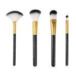 A set of brushes + cosmetic bag Mickey Mouse Disney - licensed product