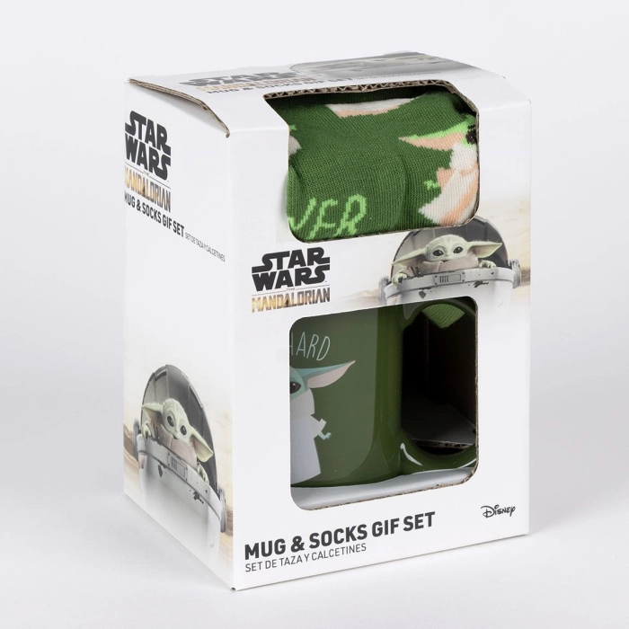 Star Wars Mandalorian Socks + Mug gift set