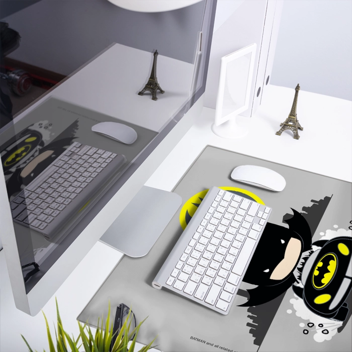 DC Batman desk mat - 50x45 cm