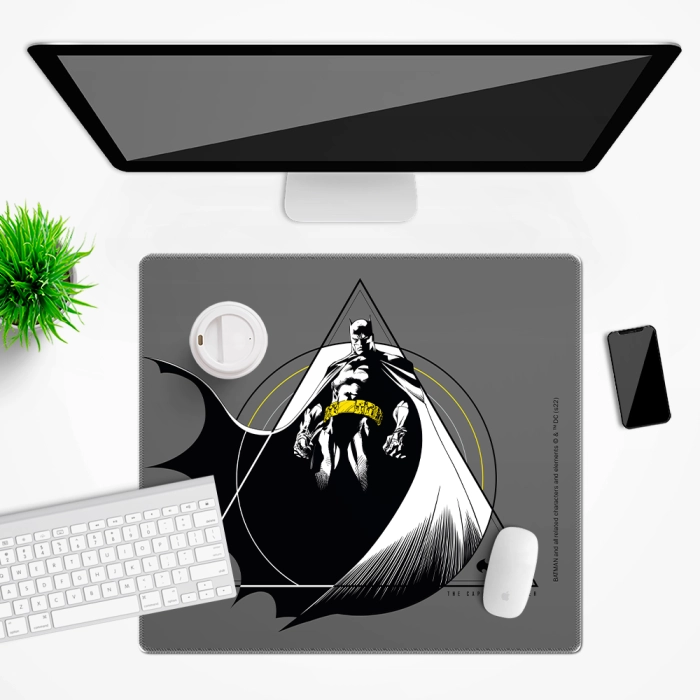 DC Batman desk mat - 50x45 cm