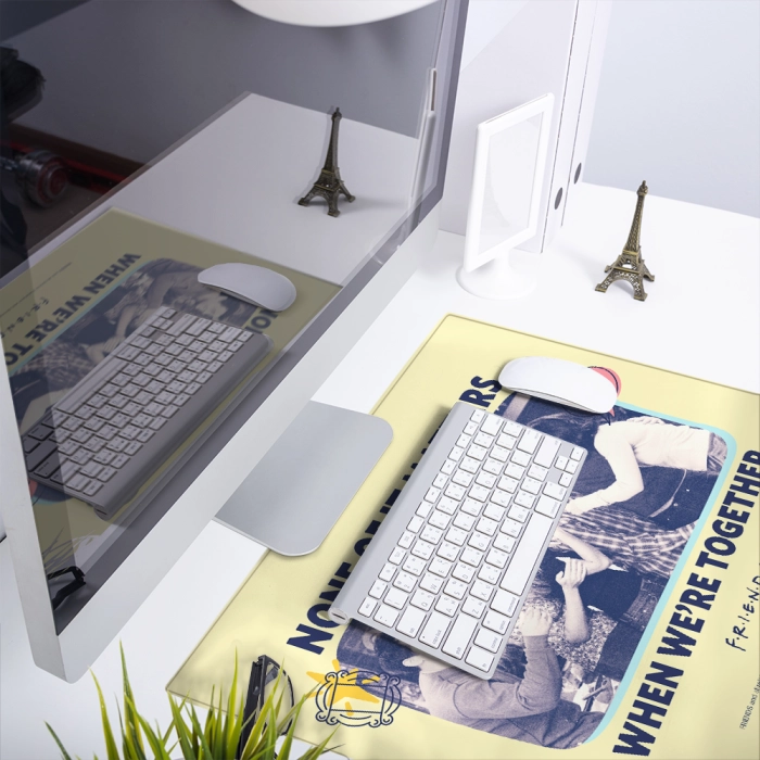 Friends desk mat - 50x45 cm