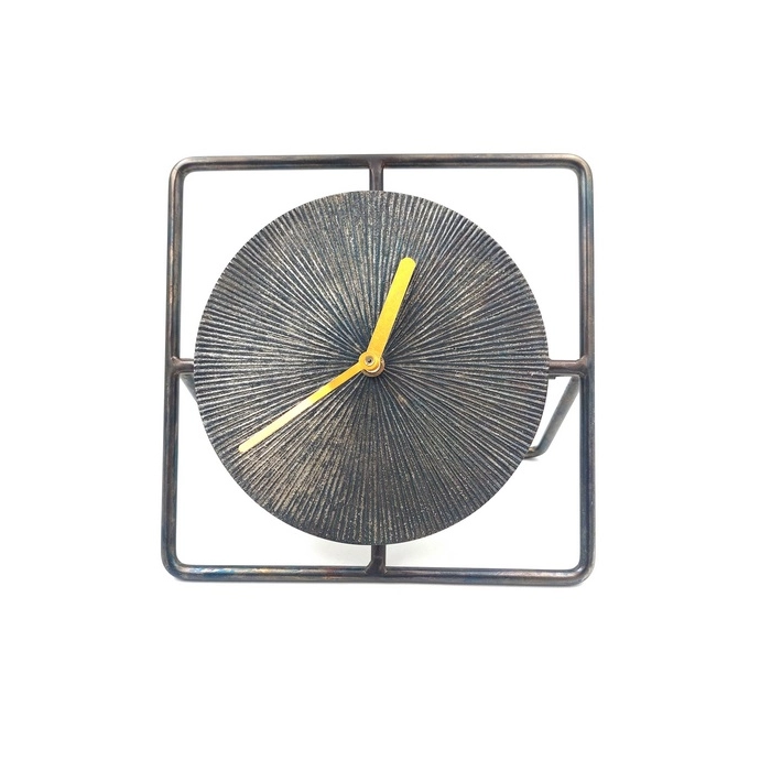 Elegant metal clock