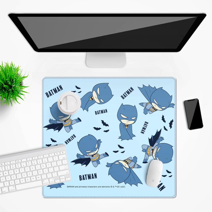 DC Batman desk mat - 50x45 cm