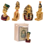 Egyptská figurka v sáčku