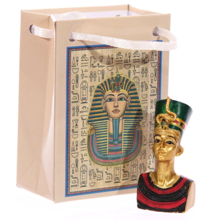 Egyptská figurka v sáčku