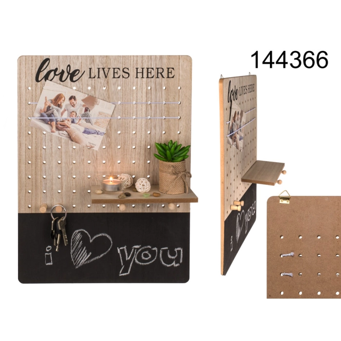 XL Love lives here board, with shelf and hangers