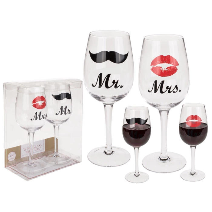 Glasses for the couple Mrs & Mr
