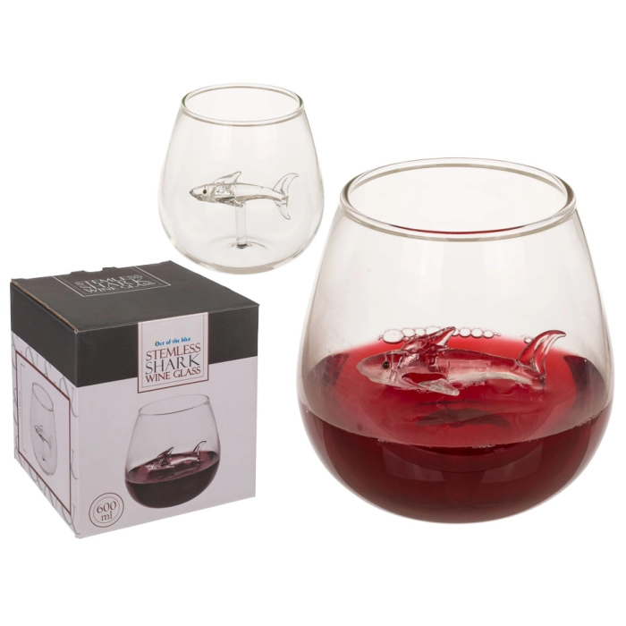 Borospohár cápával 600 ml