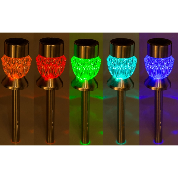 Solární zahradní lampa 