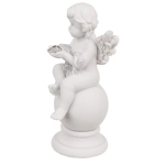 Aniołek z Kryształowym Sercem na Kuli – Elegancka Figurka Dekoracyjna | Hurtownia Prezentów Kemis.pl