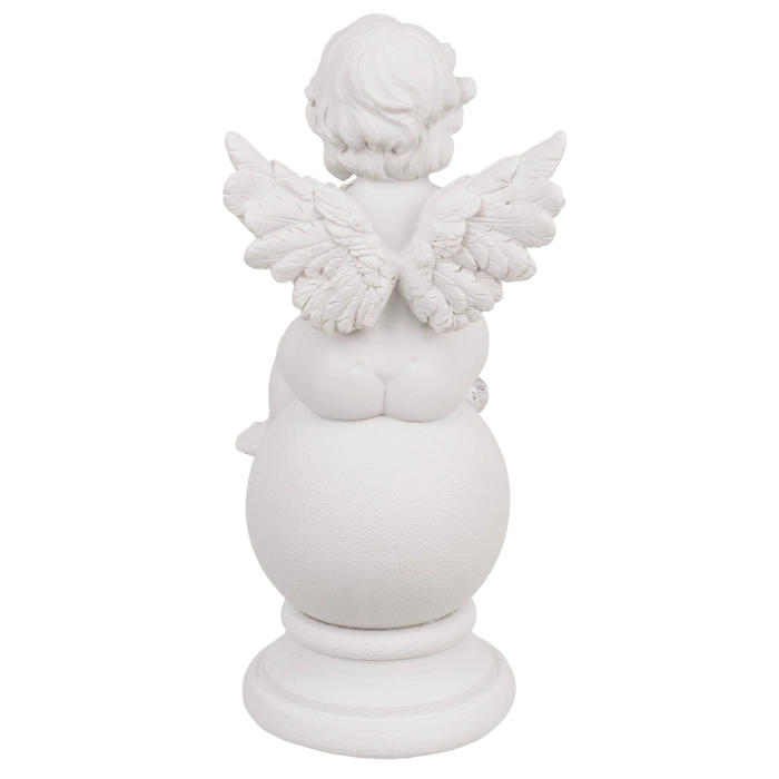 Aniołek z Kryształowym Sercem na Kuli – Elegancka Figurka Dekoracyjna | Hurtownia Prezentów Kemis.pl